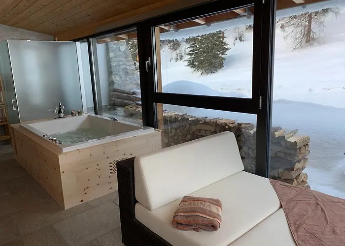 Hotel Chasa Al Battaporta Tschierv