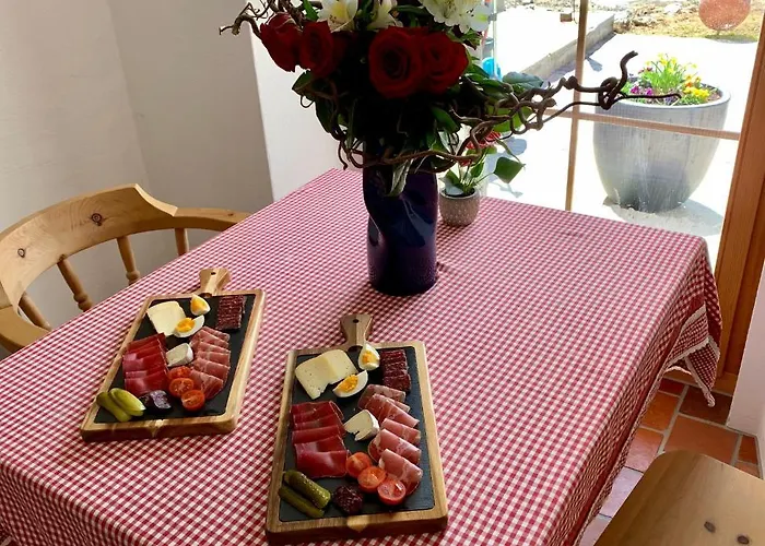 Chasa Al Battaporta Hotel