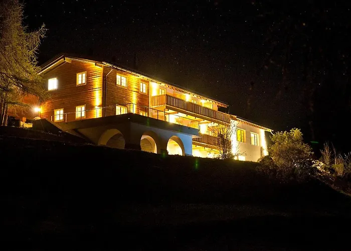 Chasa Al Battaporta Hotel