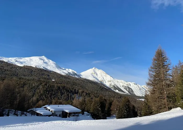 Chasa Al Battaporta Hotel *